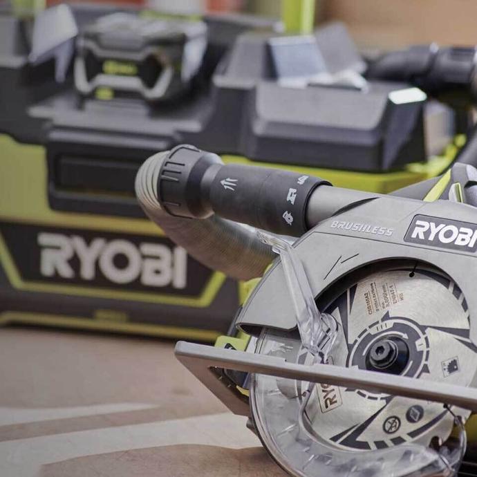 Dust extraction for a Ryobi circular saw